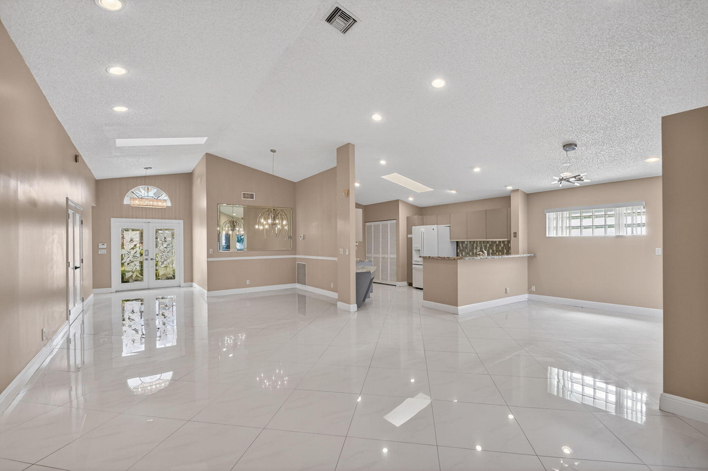 7891 Sailing Shores Terrace - Photo 4