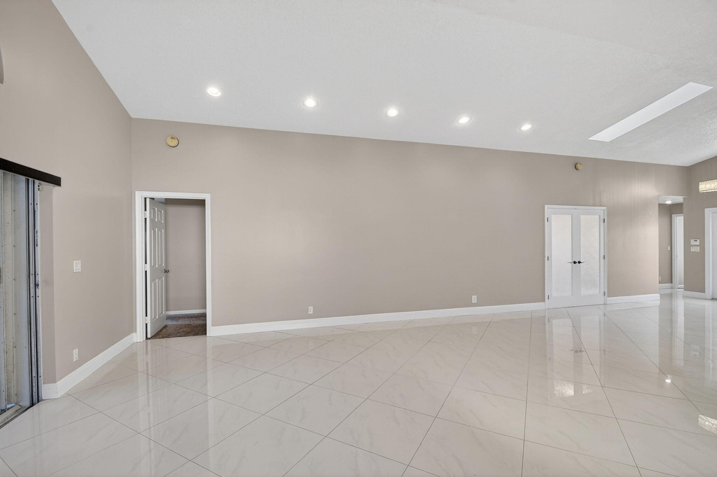 7891 Sailing Shores Terrace - Photo 6