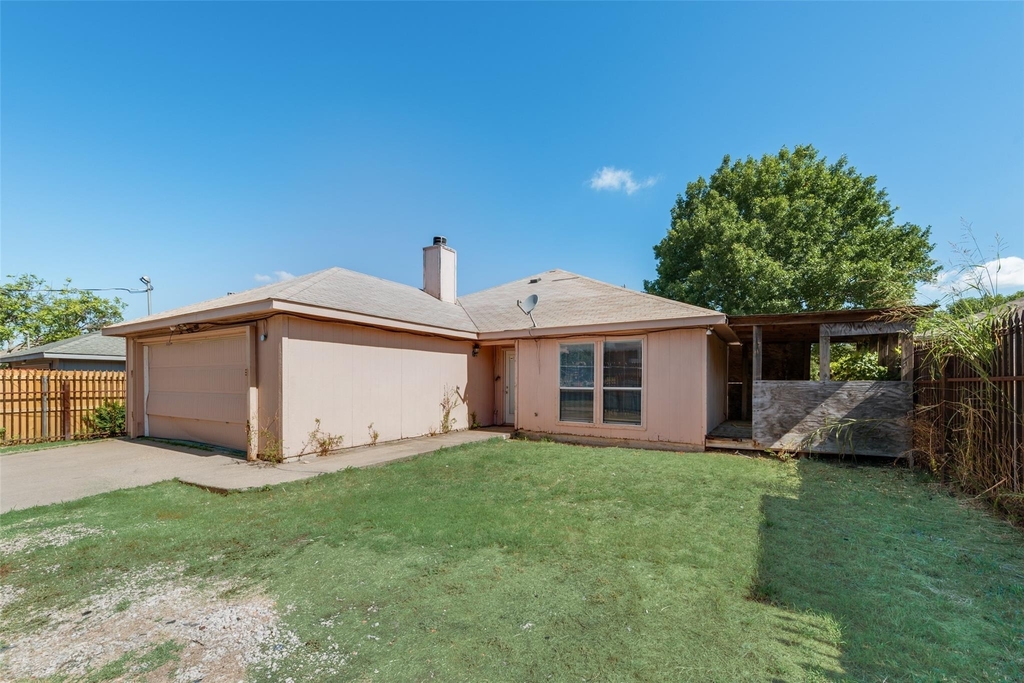 8028 Texridge Drive - Photo 23