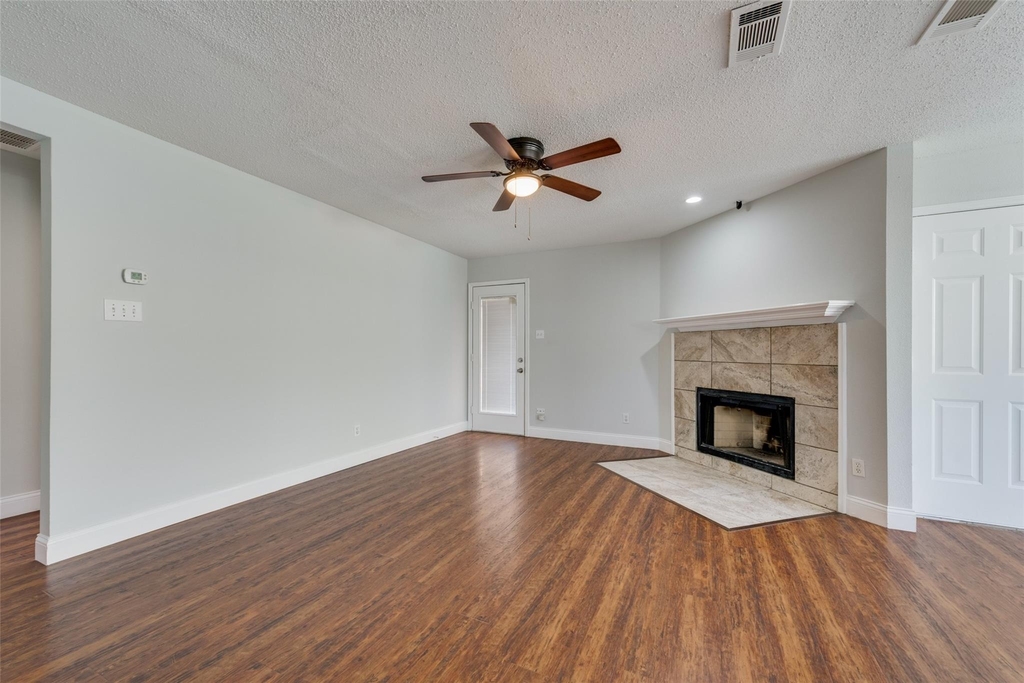 8028 Texridge Drive - Photo 7