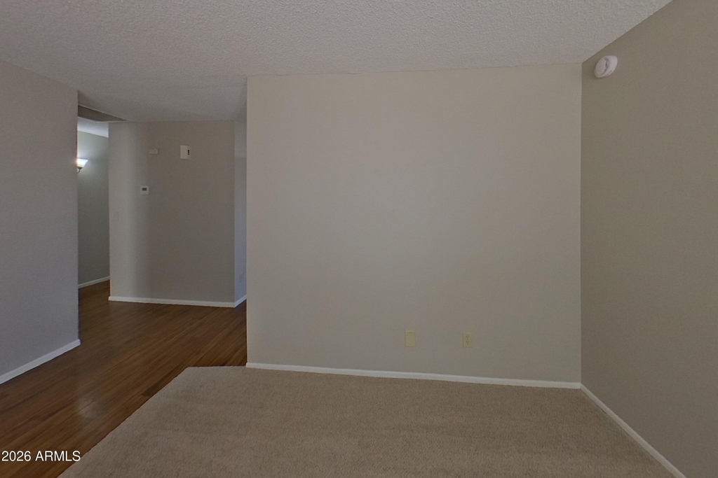 20420 N 14th Lane - Photo 2