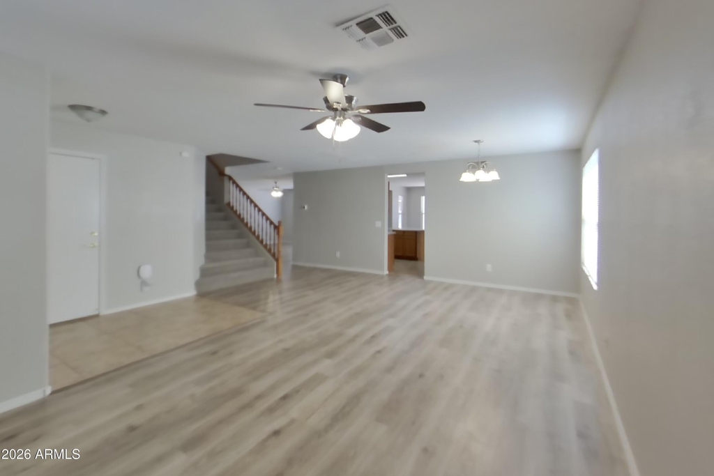 638 W Racine Loop - Photo 16