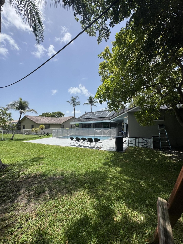 8651 Nw 21st Court - Photo 18