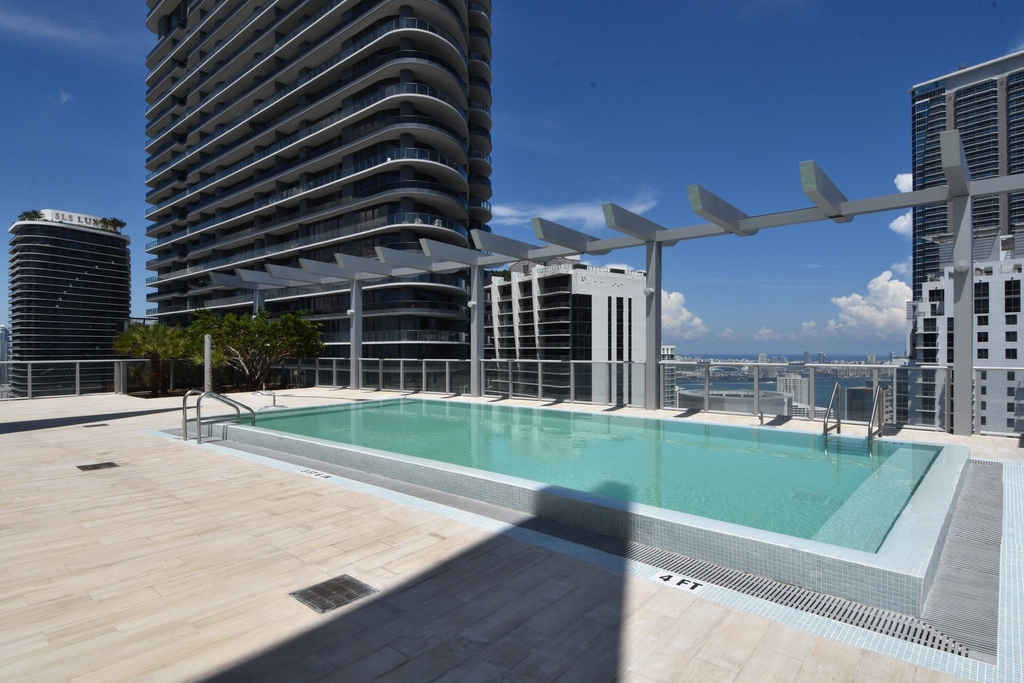 1100 S Miami Avenue - Photo 47