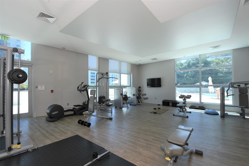 1100 S Miami Avenue - Photo 22