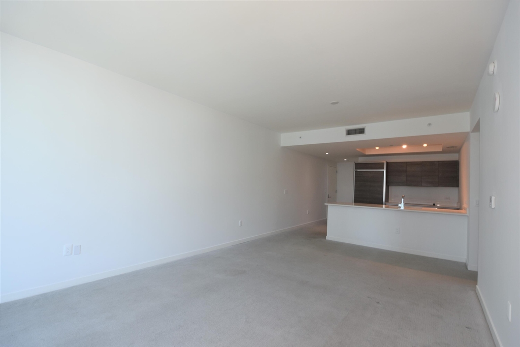 1100 S Miami Avenue - Photo 33