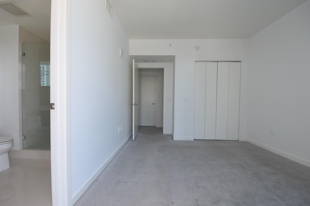 1100 S Miami Avenue - Photo 44