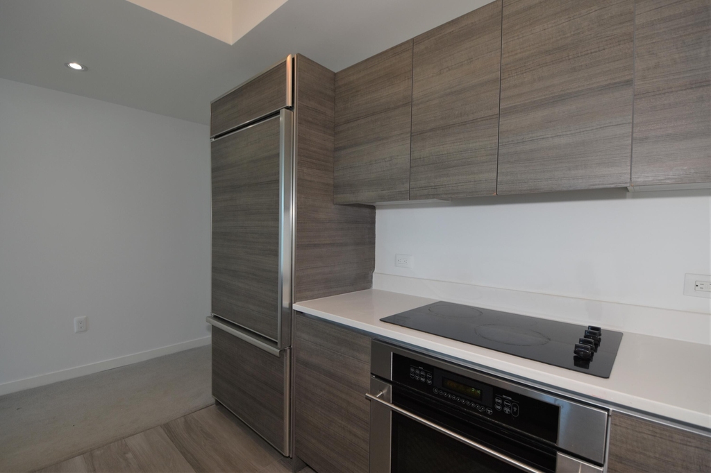 1100 S Miami Avenue - Photo 30