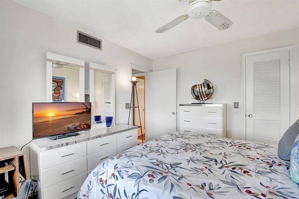 4070 Tivoli Court - Photo 18