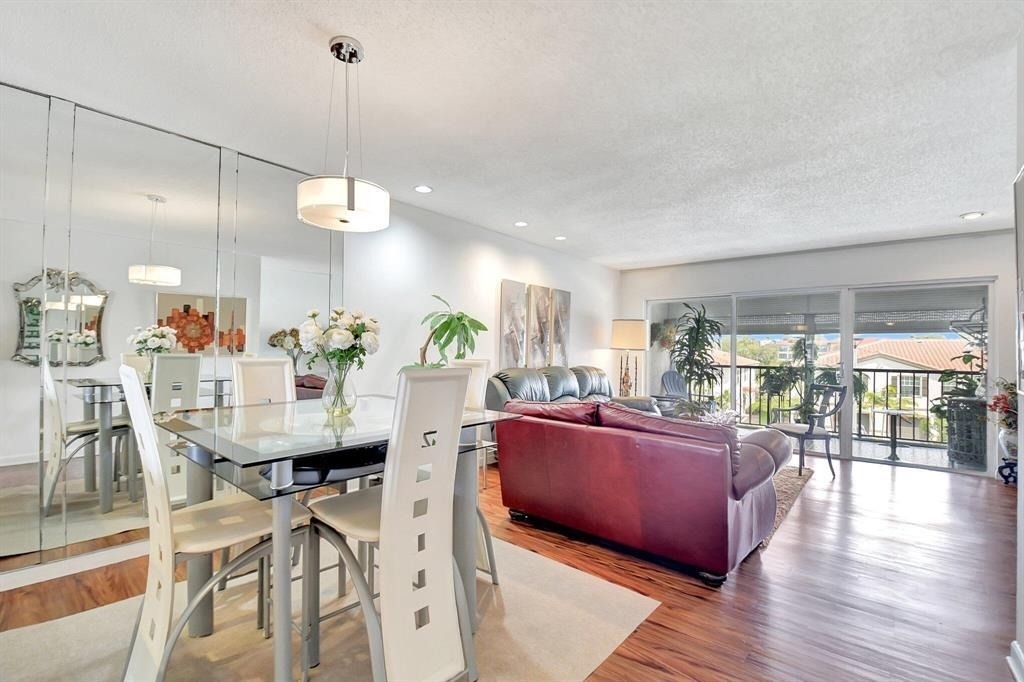 4070 Tivoli Court - Photo 14