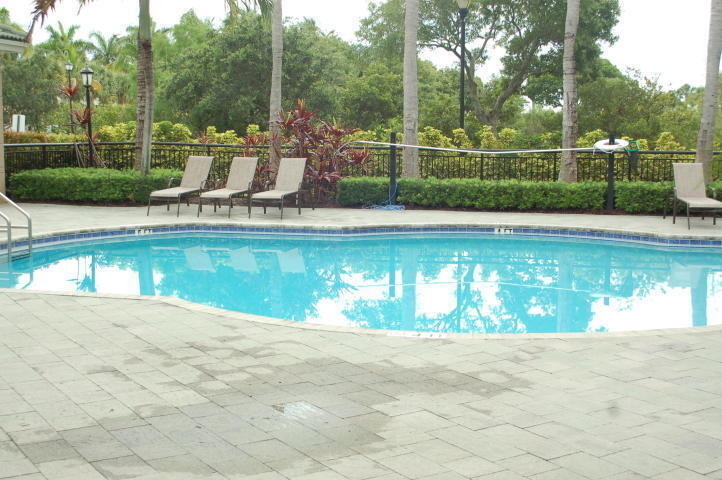 1660 Renaissance Commons Boulevard - Photo 4