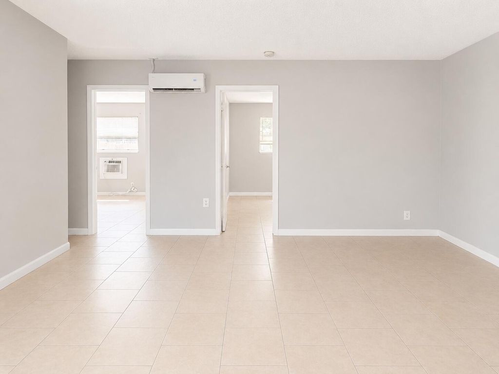 181 Nw 42nd Street - Photo 8