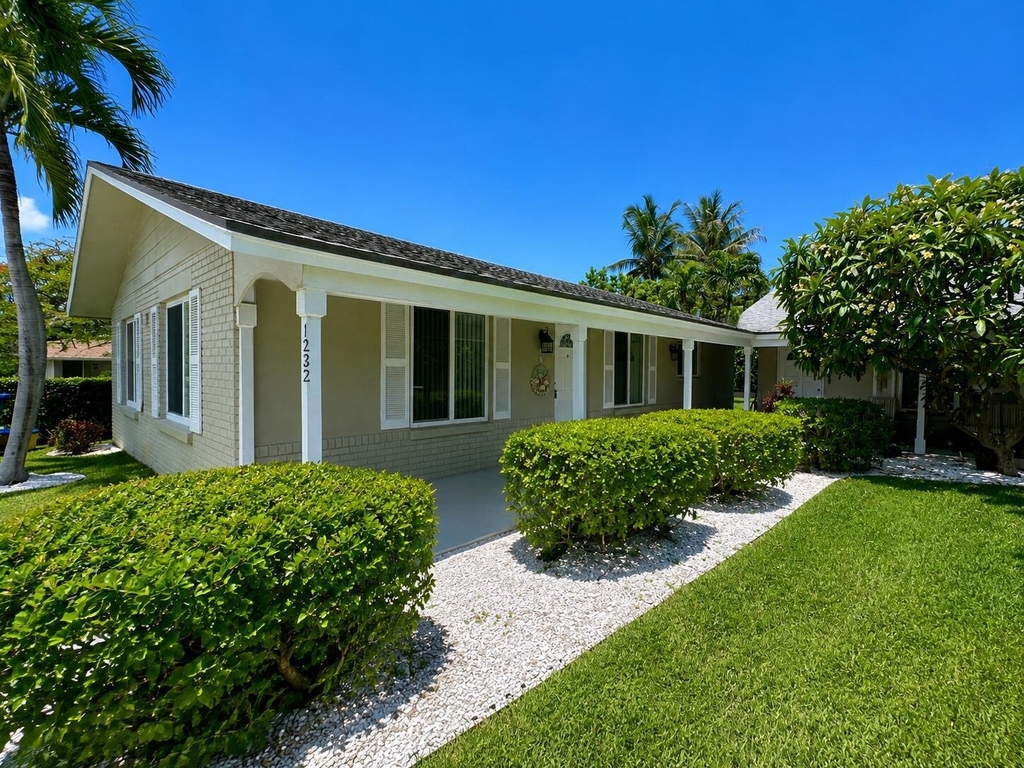 1232 Cabana Road - Photo 1