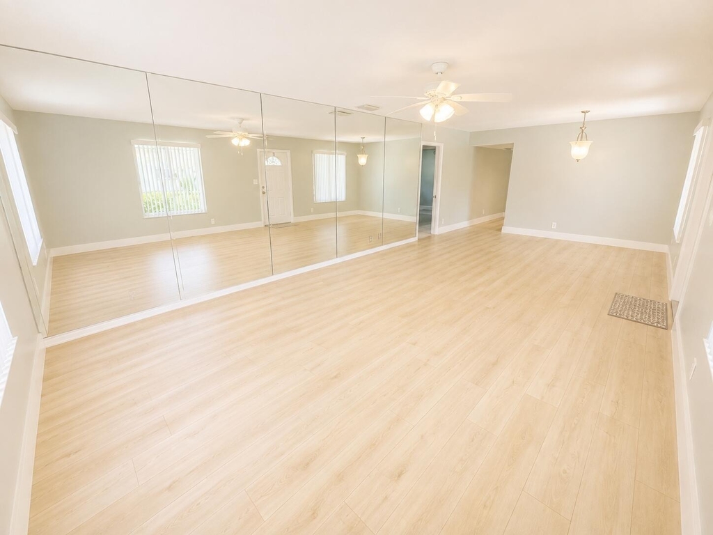 1232 Cabana Road - Photo 6