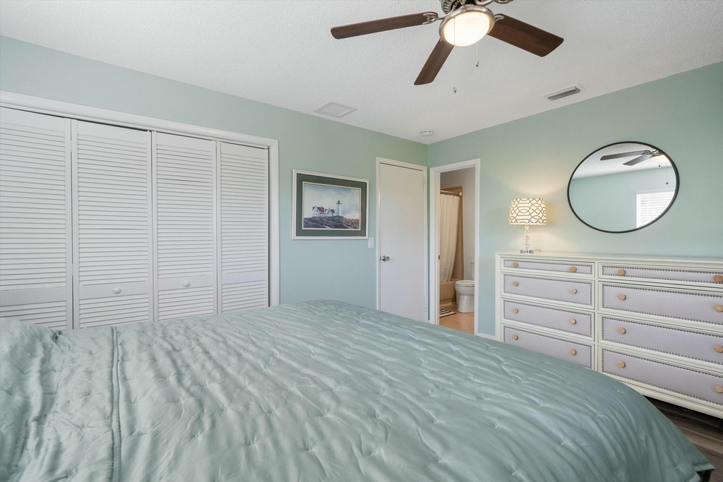 1494 Easthampton Circle - Photo 15