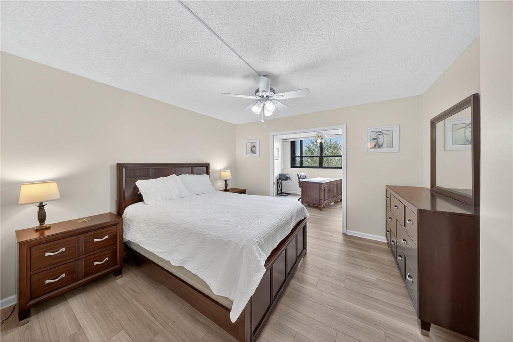 800 Jeffery Street - Photo 28