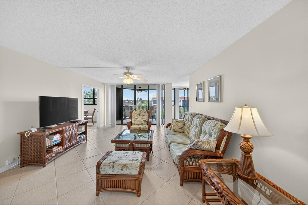 800 Jeffery Street - Photo 8