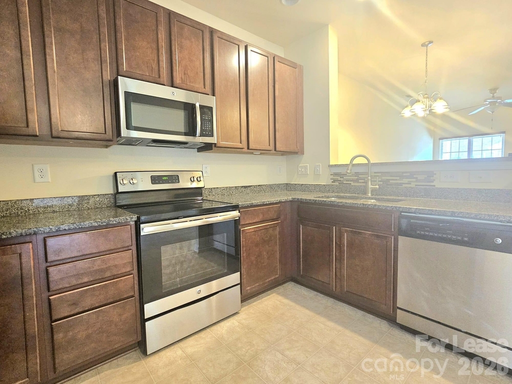 2530 Madeline Meadow Drive - Photo 4