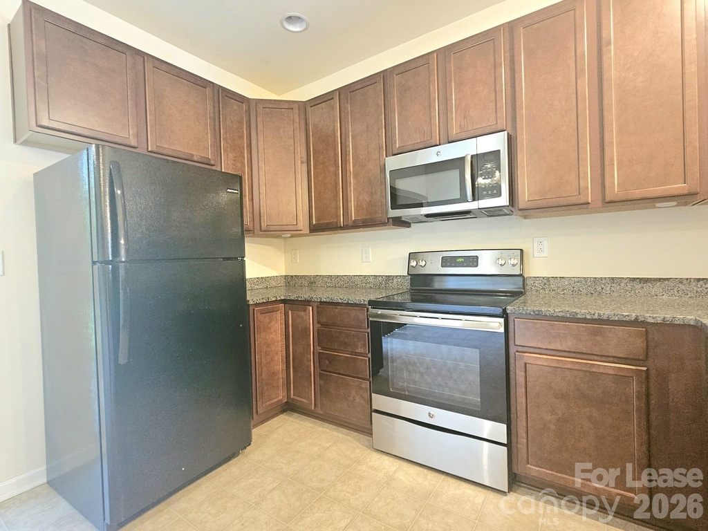 2530 Madeline Meadow Drive - Photo 3