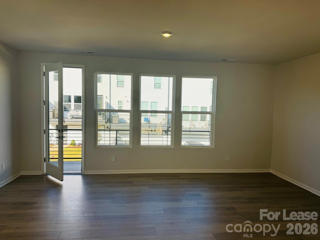 1412 Blanche Street - Photo 10