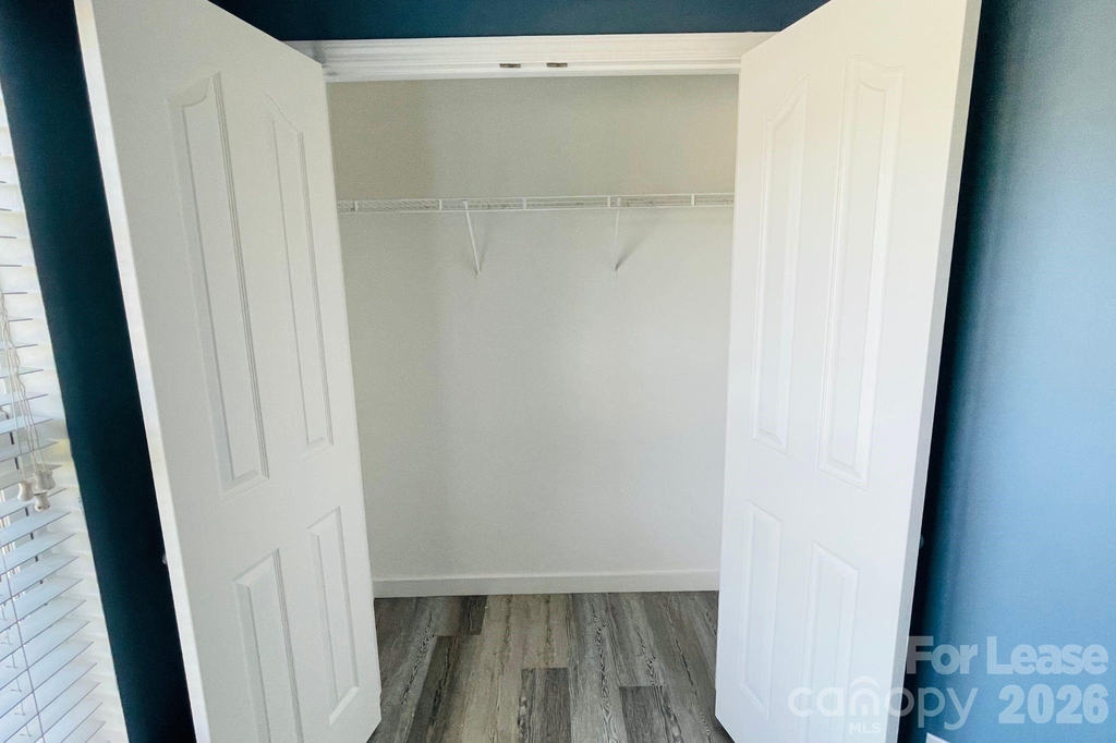 5112 Prosperity Church Road - Photo 8
