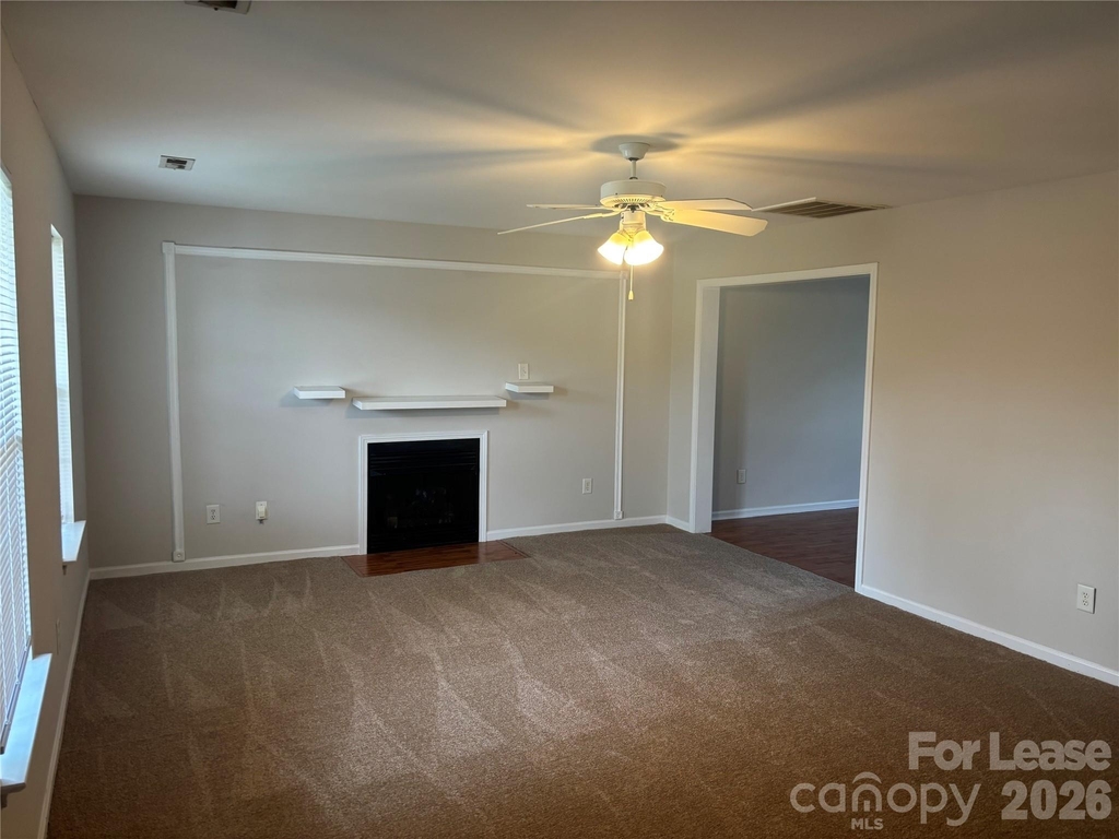 1426 Peach Park Lane - Photo 3