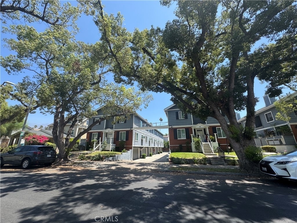 76 N Sierra Bonita - Photo 2
