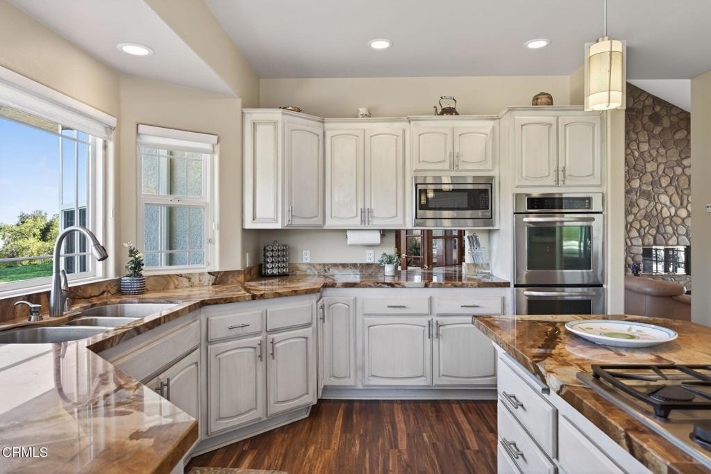 10995 Alto Court - Photo 14