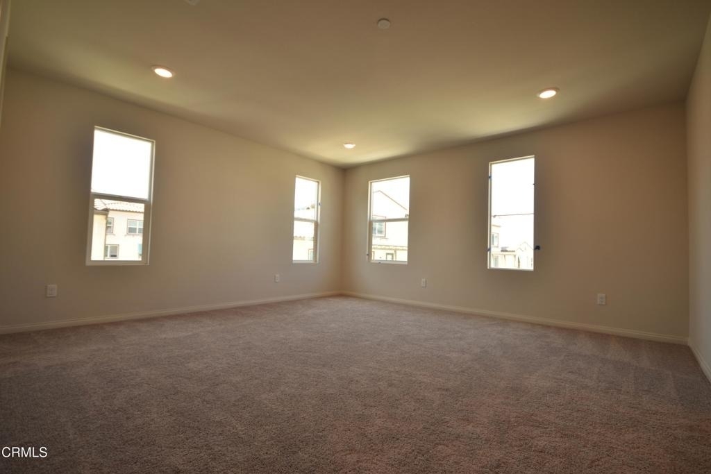 656 Martina Street - Photo 6