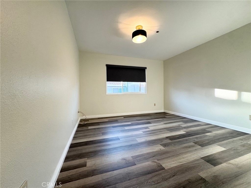 17511 Newland - Photo 9
