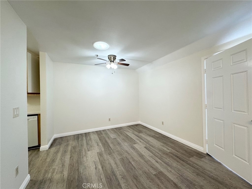 17511 Newland - Photo 3