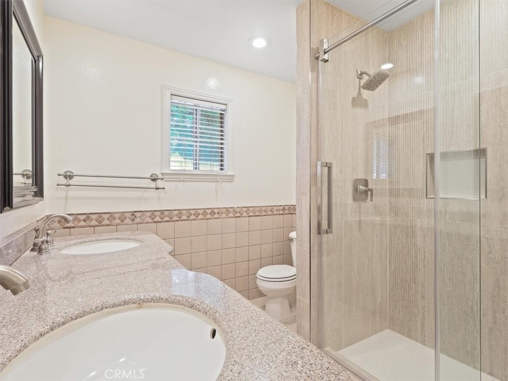 8501 Enfield Avenue - Photo 14