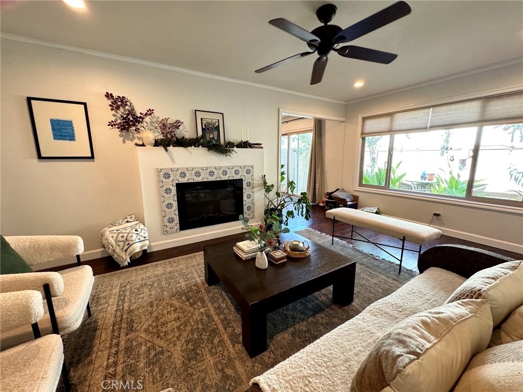 1673 E Avenida De Las Flores - Photo 1