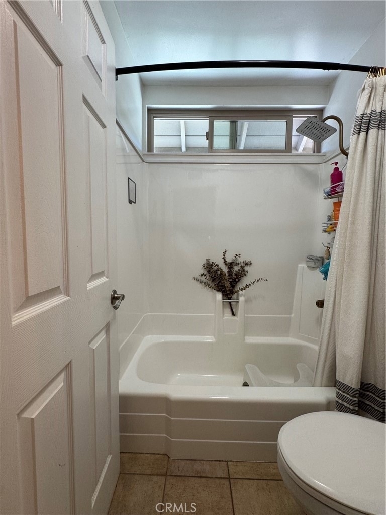 1673 E Avenida De Las Flores - Photo 11