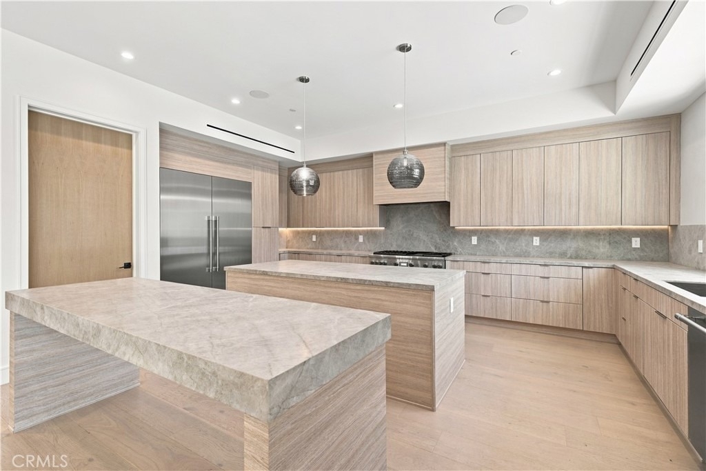 13944 Valleyheart Drive - Photo 11