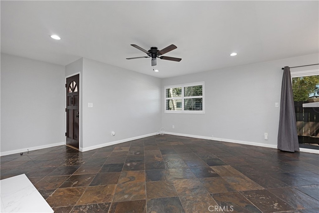 17572 Vandenberg Lane - Photo 20