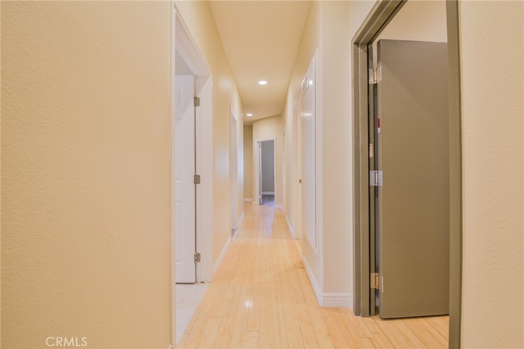 876 N Euclid Avenue - Photo 26