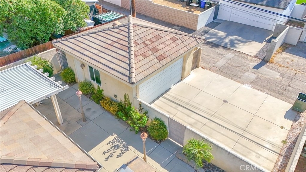 876 N Euclid Avenue - Photo 5