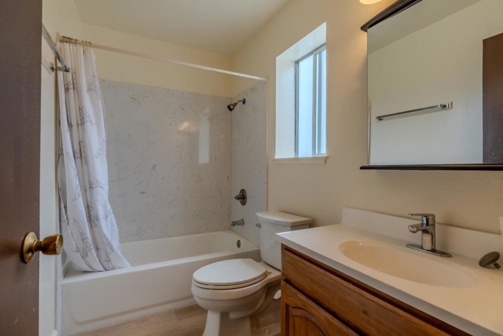 580 Lisbon Street - Photo 7