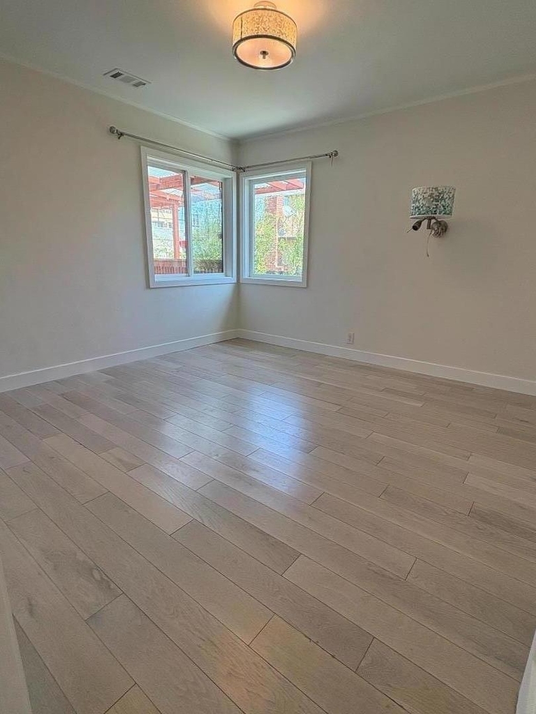 319 Helen Drive - Photo 9