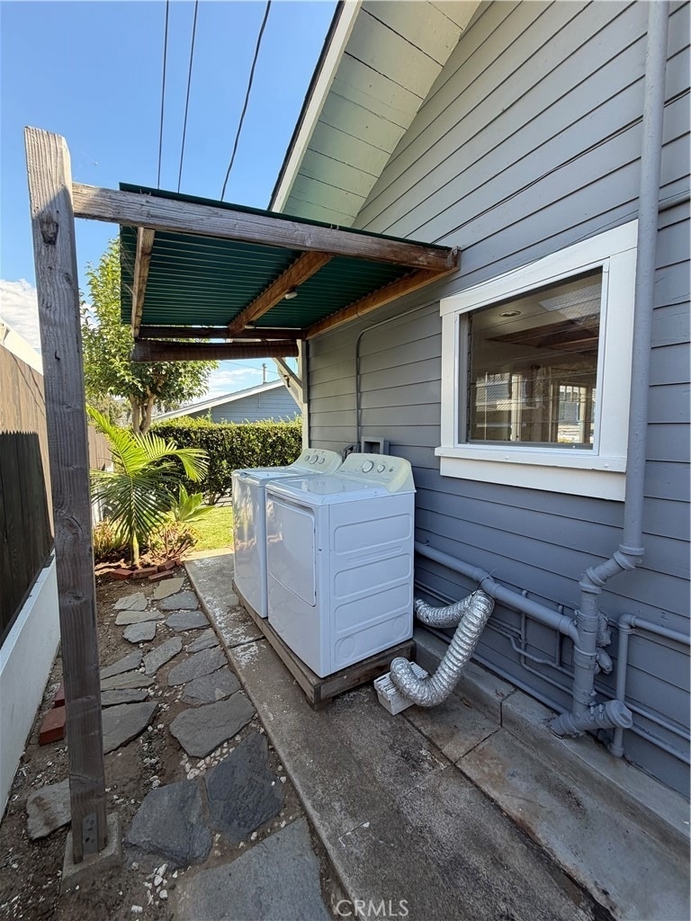 426 Aster Street - Photo 8