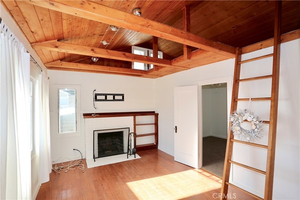 426 Aster Street - Photo 3