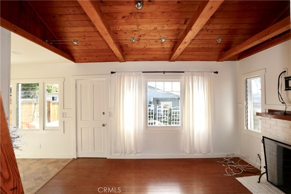 426 Aster Street - Photo 6