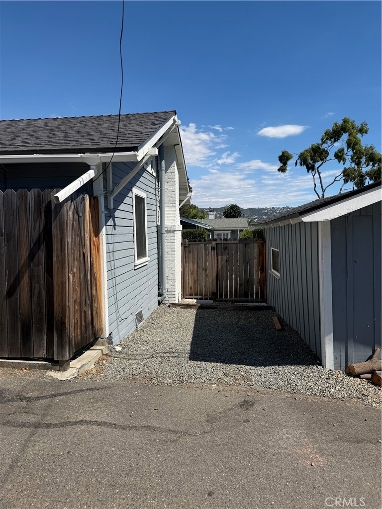 426 Aster Street - Photo 10
