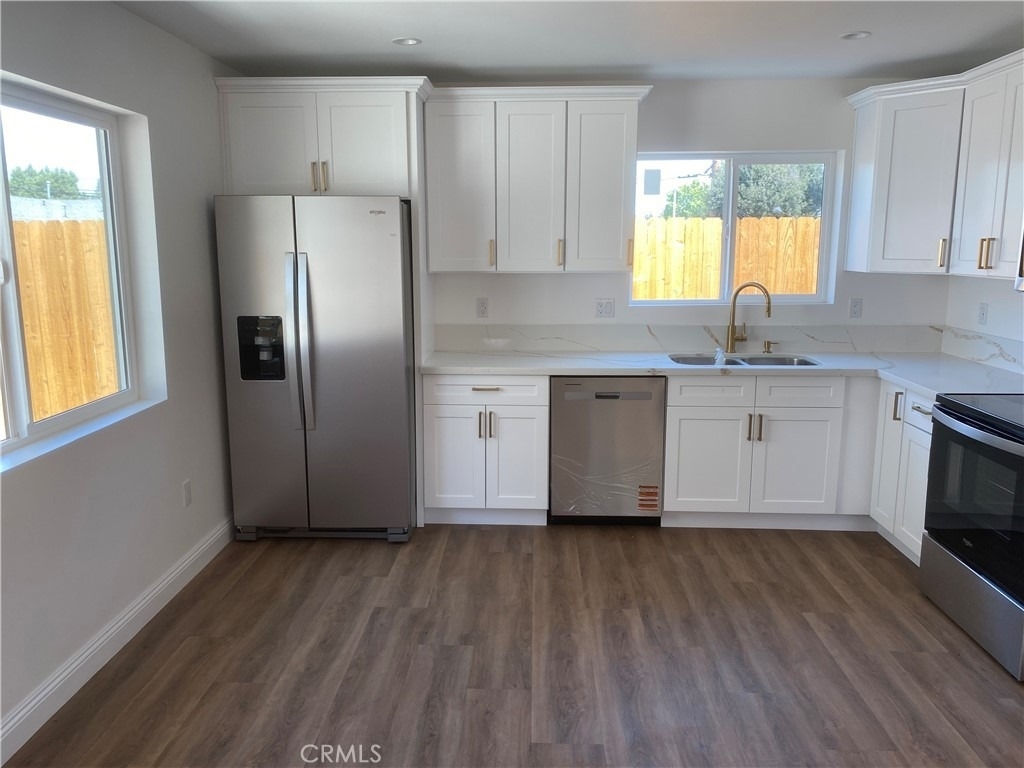 223 7th - Photo 1
