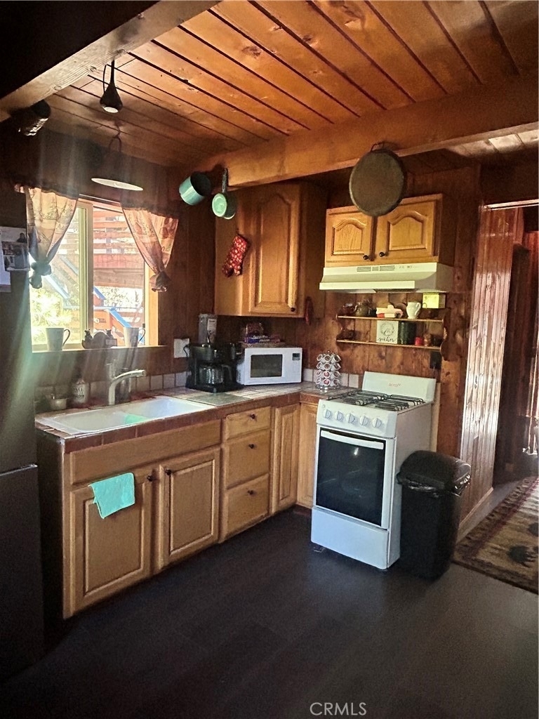 32744 Encina - Photo 5