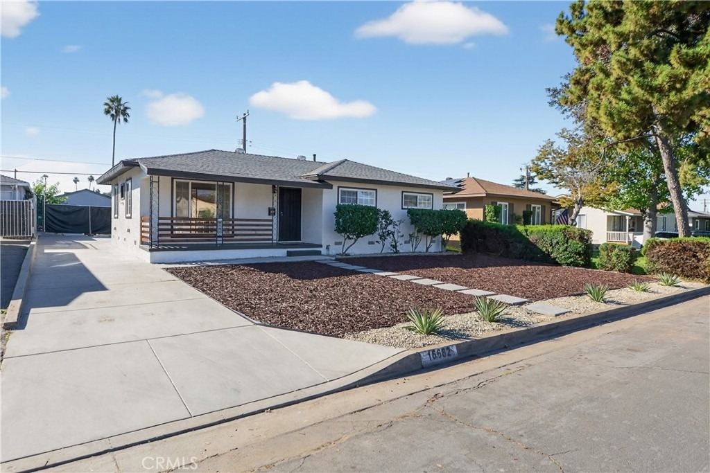 16682 E Greenhaven - Photo 1