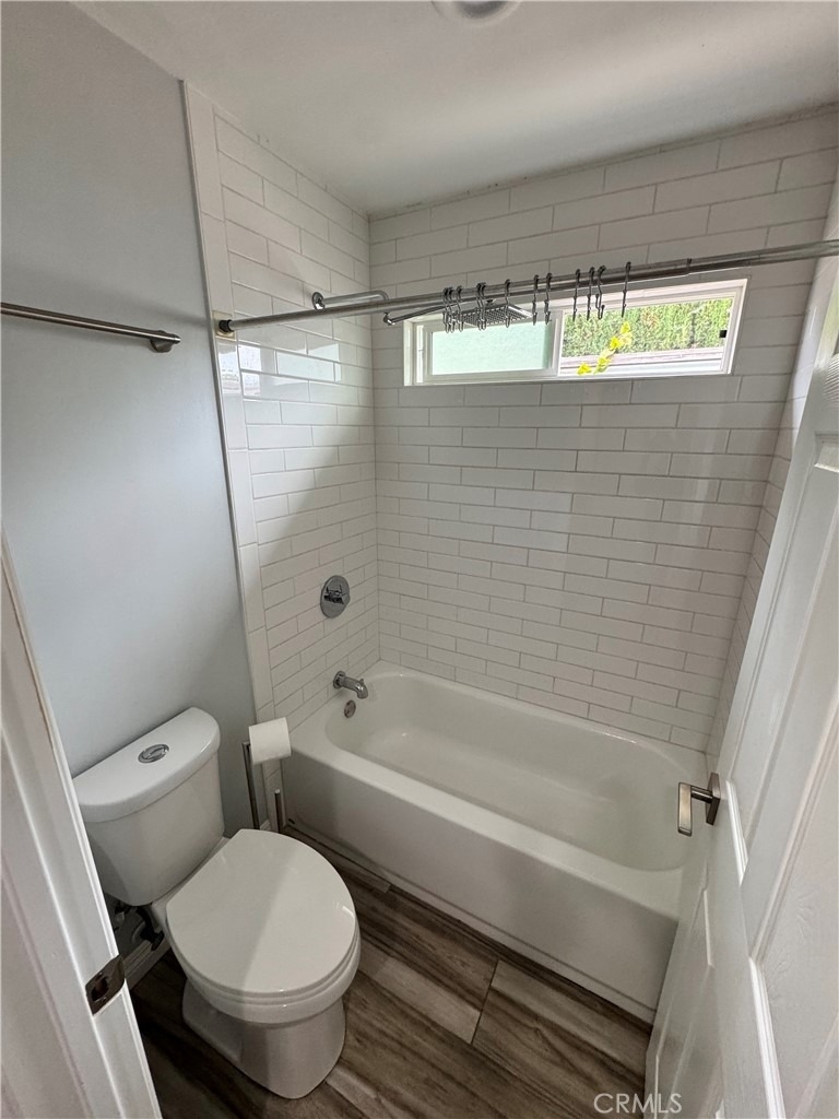 9411 1/2 Mandale Avenue - Photo 4