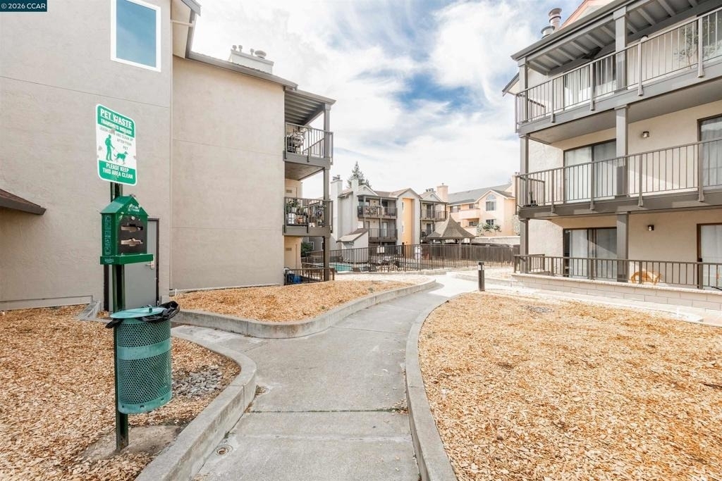 1315 A St - Photo 25