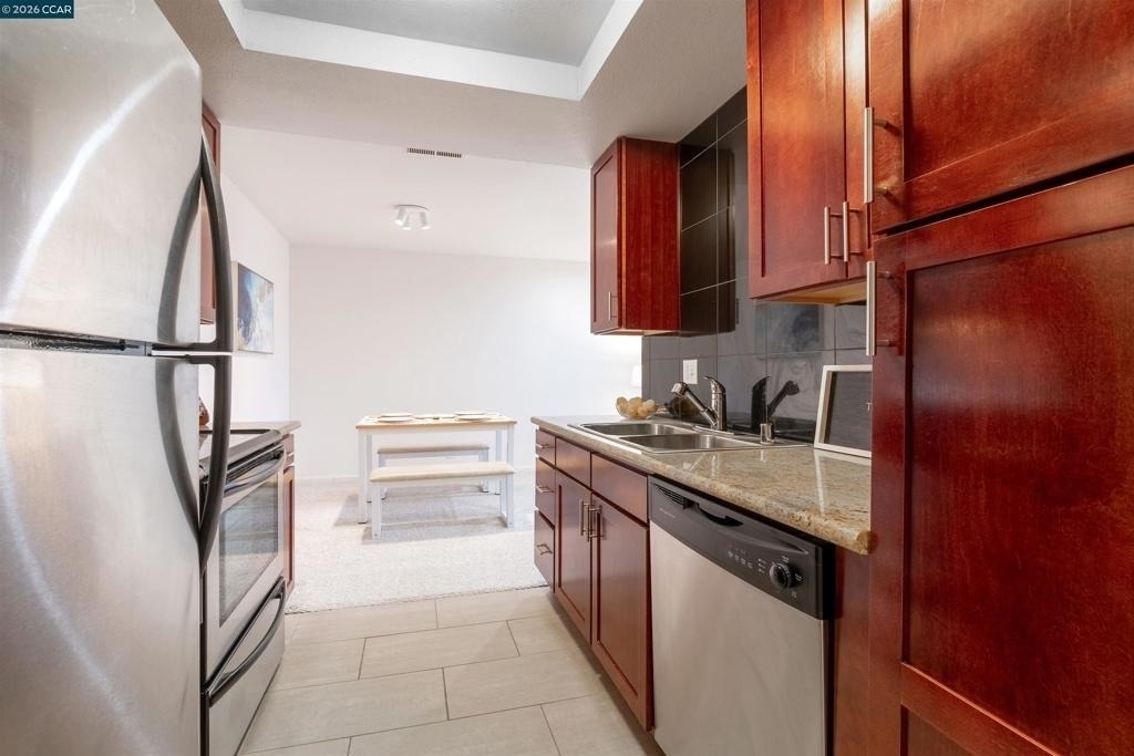 1315 A St - Photo 1